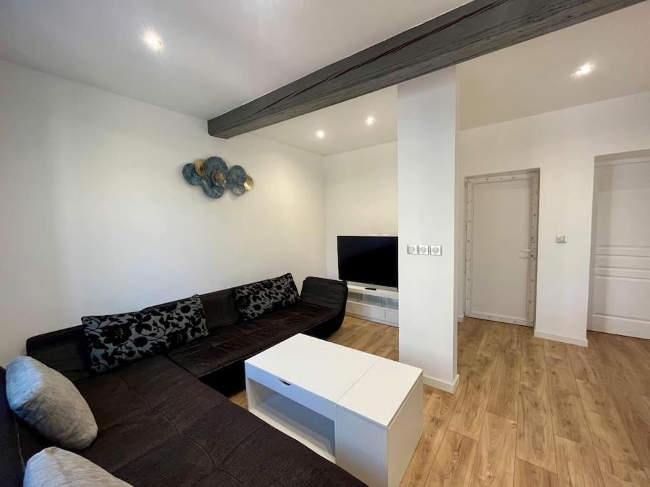 T2 Renove A 15 Min De Lyon Apartment Pierre-Benite Exterior photo